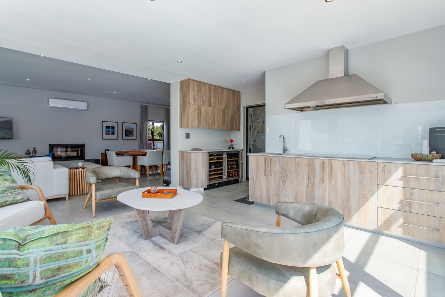 4 Bedroom Property for Sale in Val De Vie Estate Western Cape